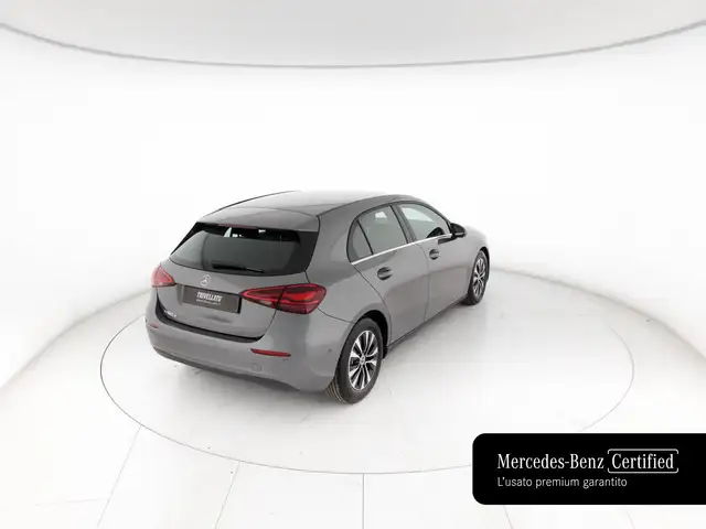 Mercedes-Benz A-Class view 3