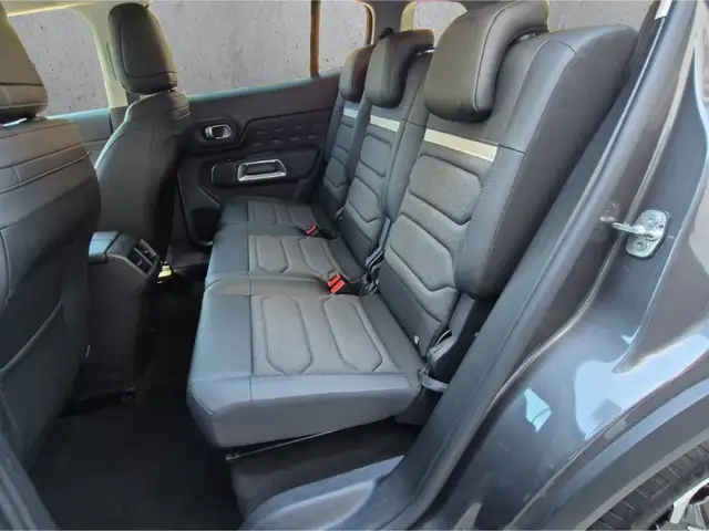 Citroen C5 Aircross view 8