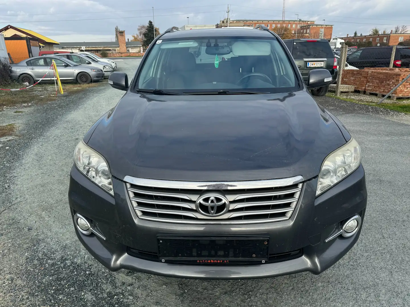 Toyota RAV 4 SPORT 4X4 Gris - 2
