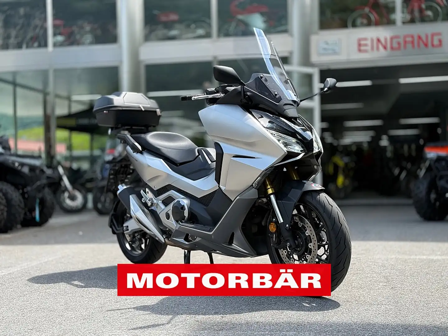Honda Forza 125 Forza 750 - 1