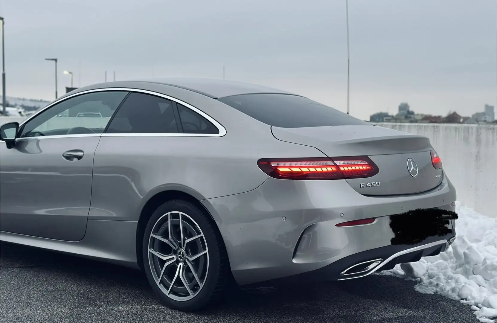 Mercedes-Benz E 450 4Matic Aut. Coupe AMG Line *1.Besitz *57t km - 2