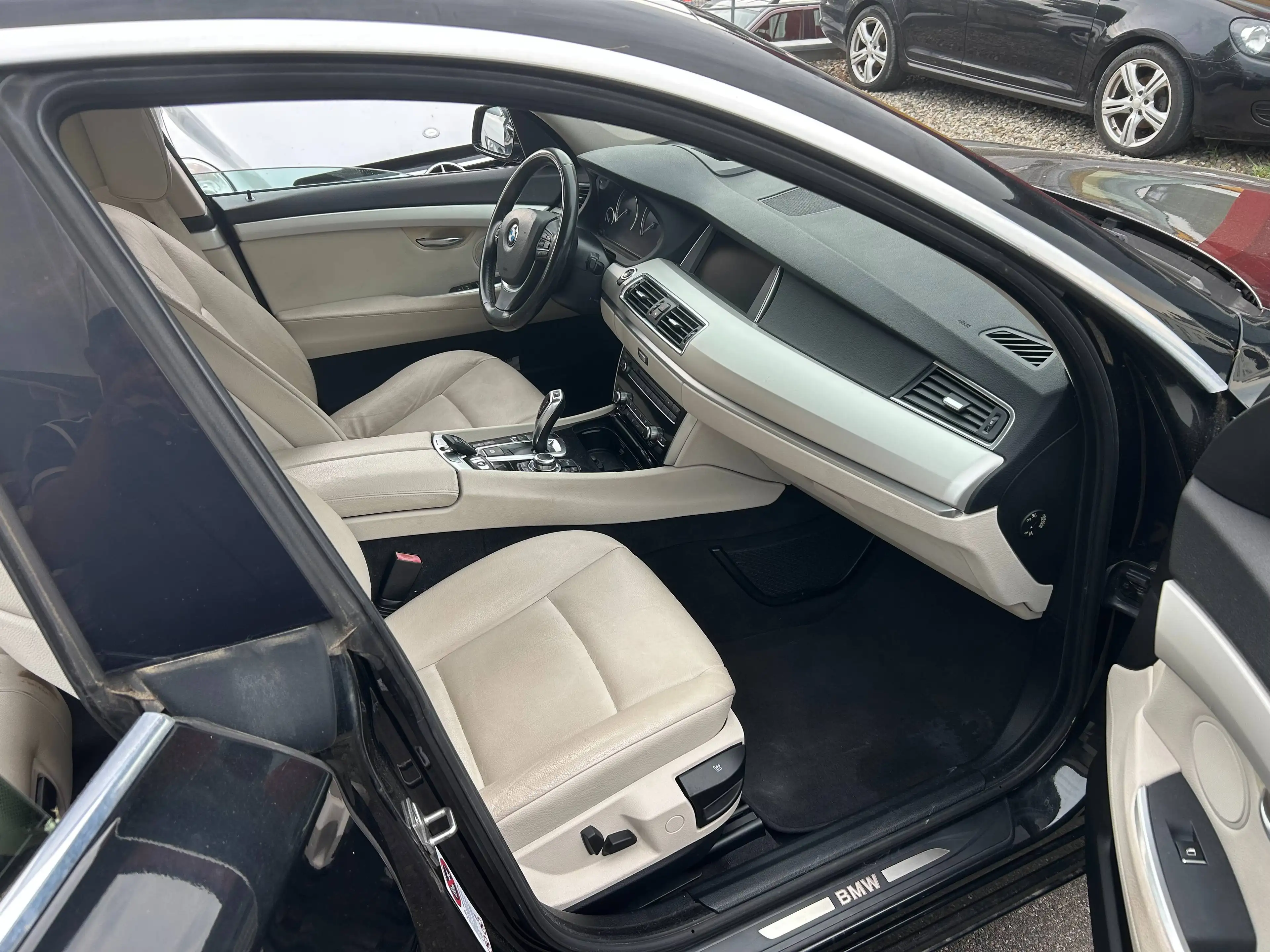 BMW 535 535 i xDrive — photo 8