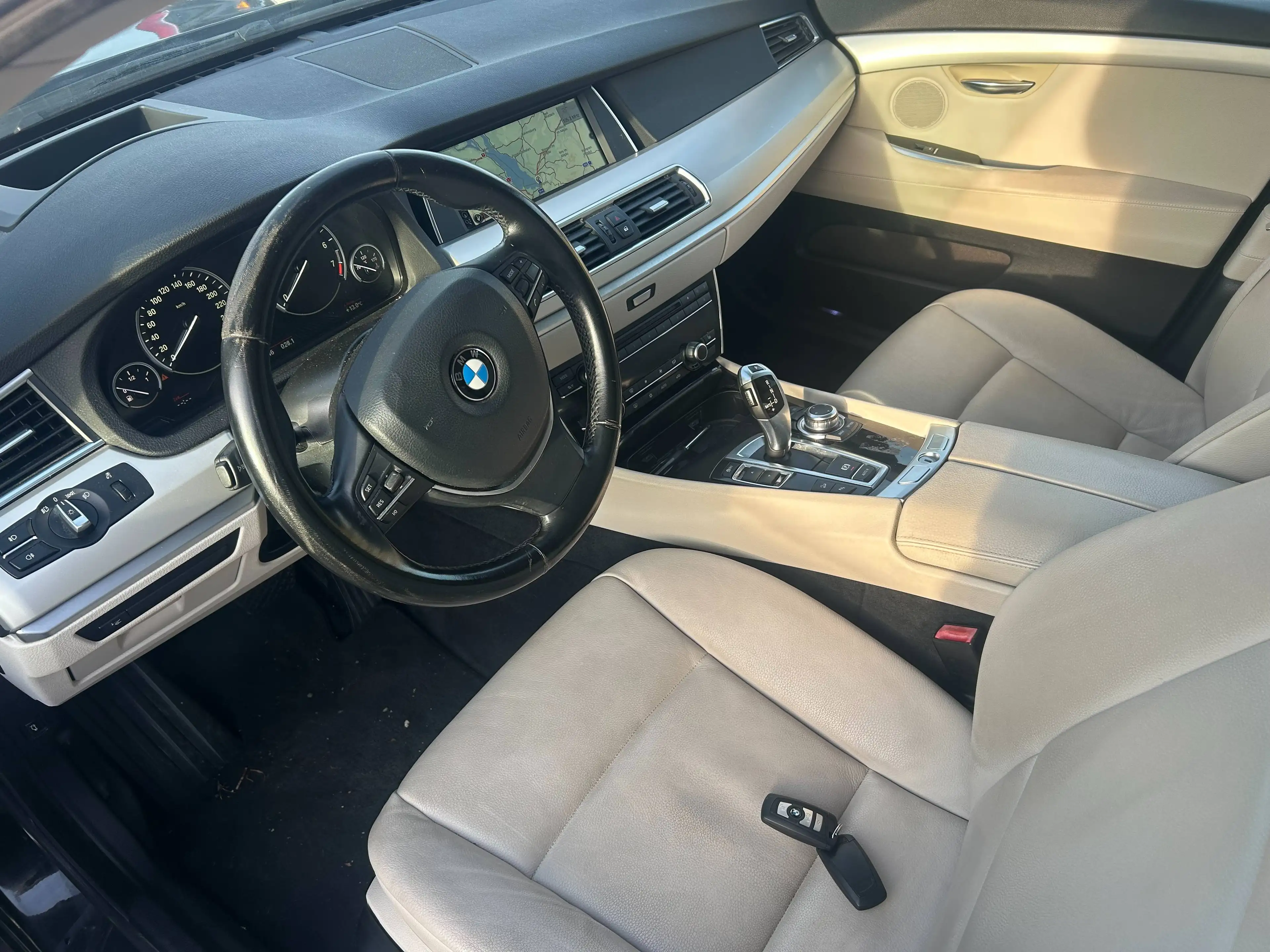 BMW 535 535 i xDrive — photo 7