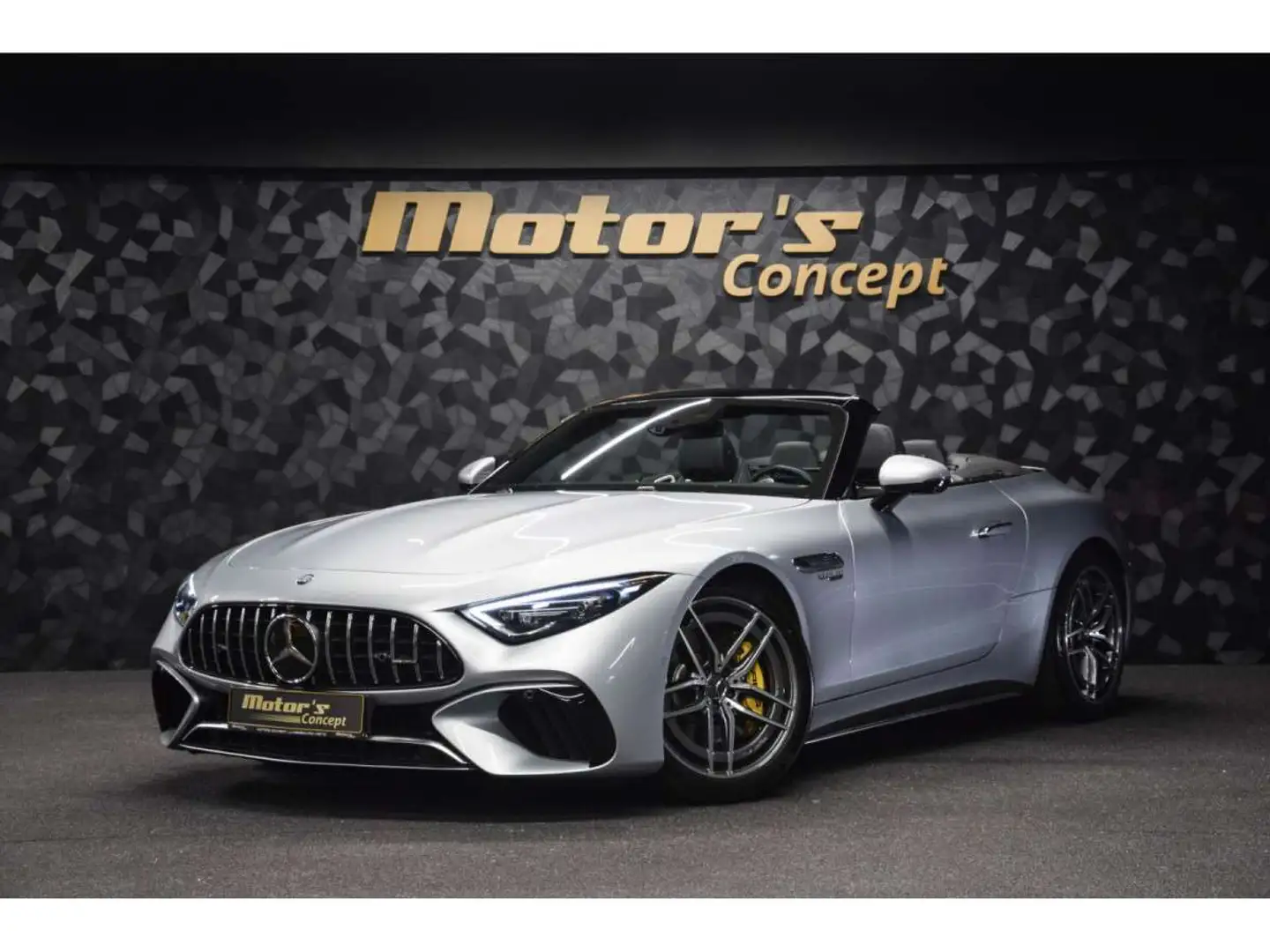 Mercedes-Benz SL 63 AMG 4 MATIC + Srebrny - 1