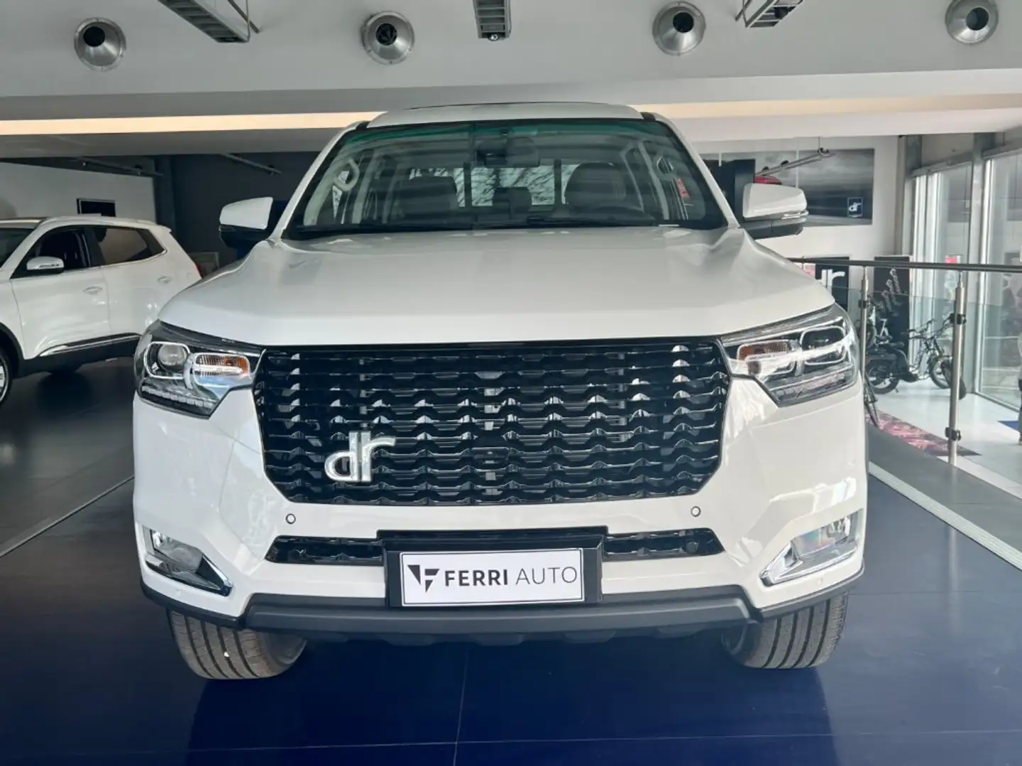 DR Automobiles PK8 Pickup PK8 Turbo Blanco - 2