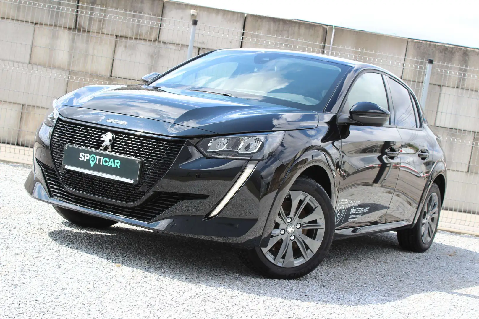 Peugeot e-208 Allure Pack GPSZETELVERWLED Noir - 1