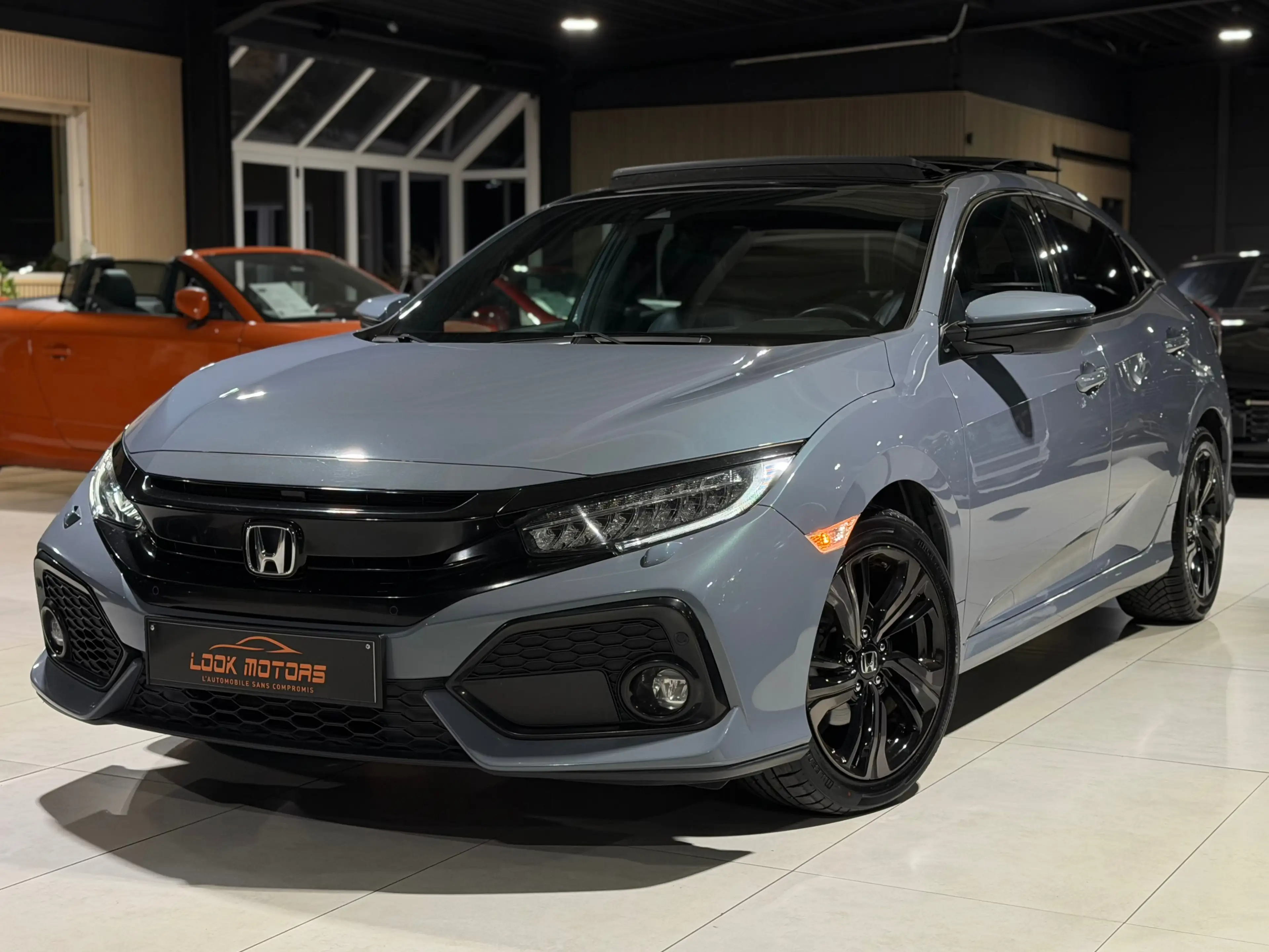 Honda Civic 1.0 i-VTEC Elegance Black Edition 126cv DISTRONIC PANO NAVIGATION CAMERA CUIR LED FULL OPTIONS