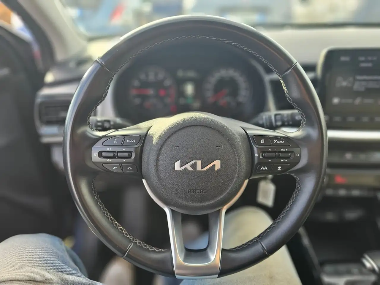 Kia Stonic Stonic 1.0 t-gdi mhev Pack 120cv dct 14