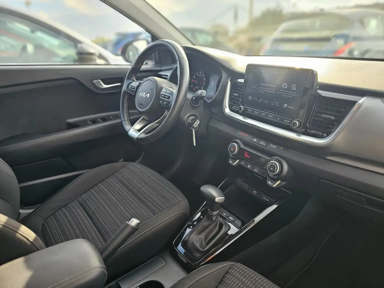 Kia Stonic Stonic 1.0 t-gdi mhev Pack 120cv dct 6