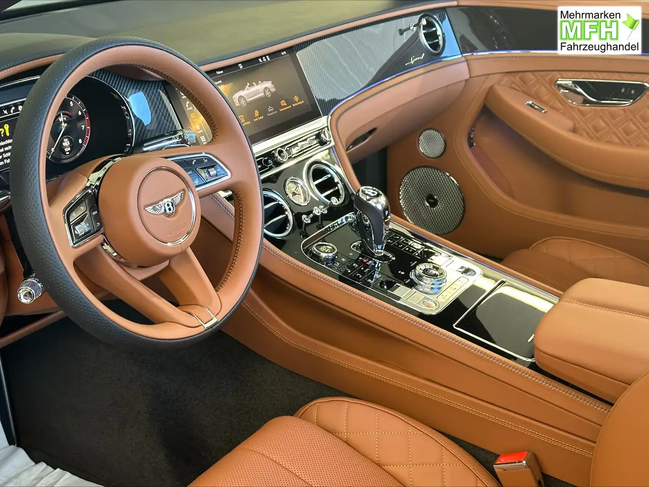 Bentley Continental 2024 — фото 13
