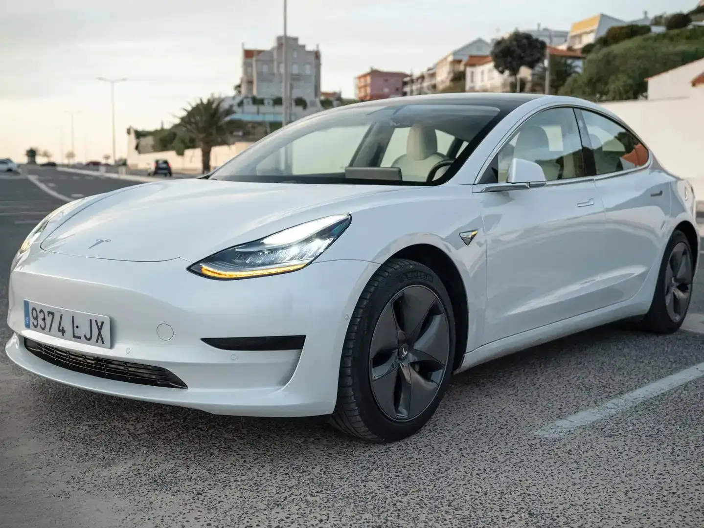 Tesla Model 3 Standard RWD Plus 325 CV Blanco - 1