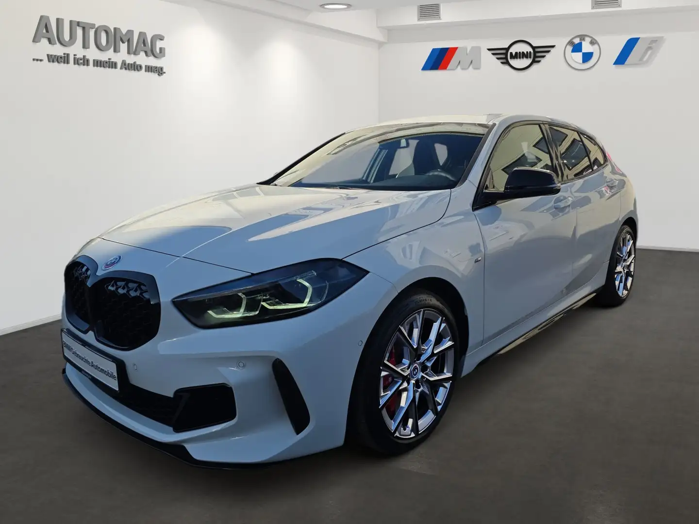 BMW M1 35i xDrive Panoramadach*Harman/Kardon*ParkAssist*D Weiß - 1