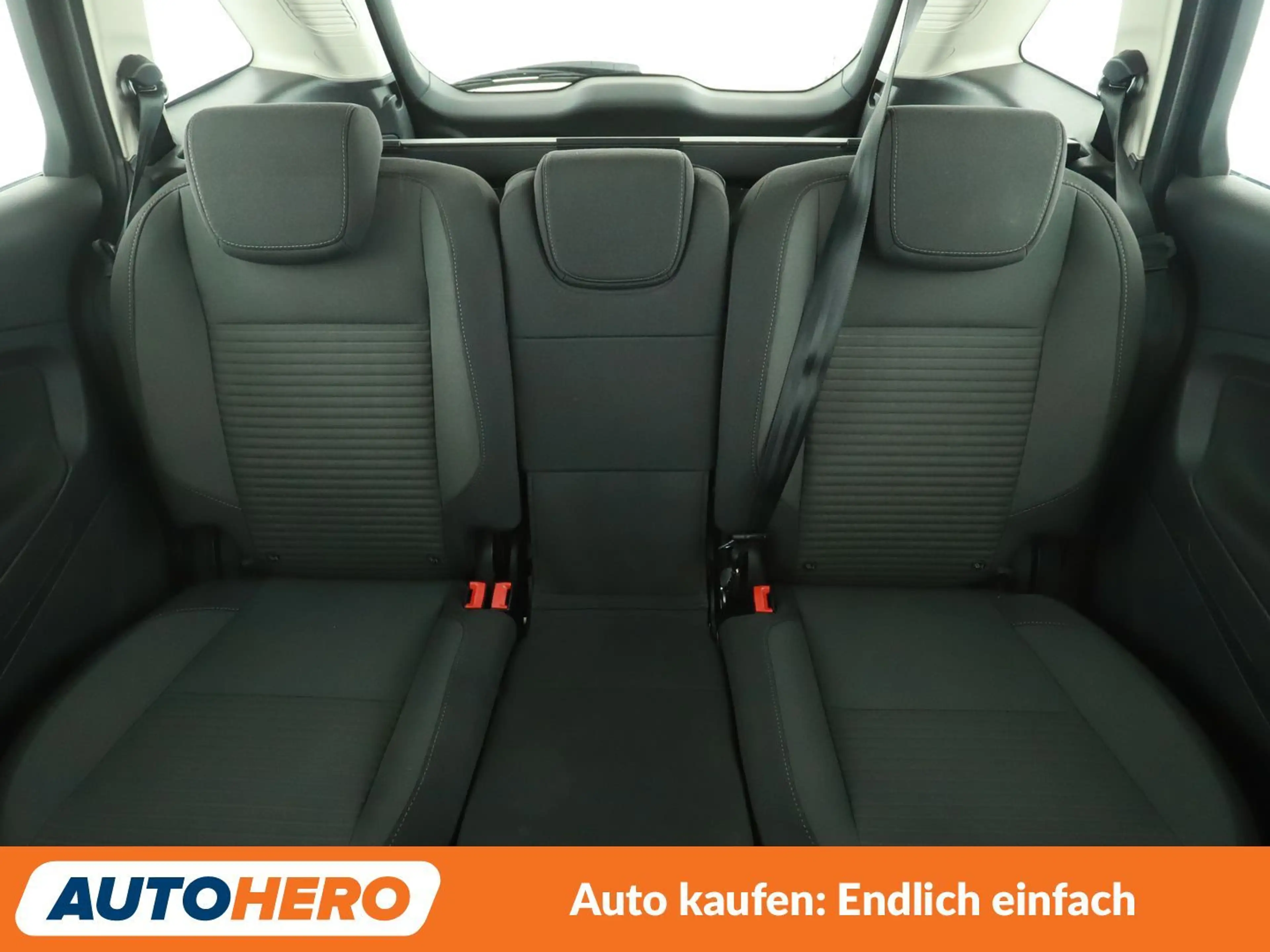 Ford Grand C-Max 1.5 EcoBoost Titanium *TEMPO*PDC*SHZ*AHK*KLIMA* — photo 15