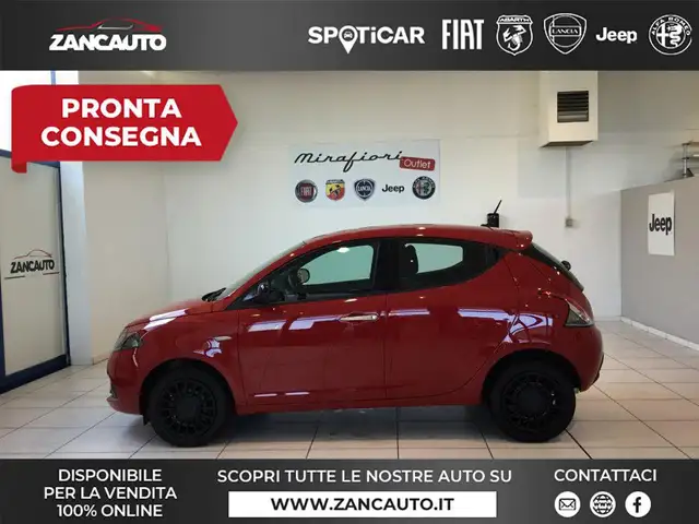 Lancia Ypsilon 1.0 FireFly 5 porte S&S Hybrid Silver MY21