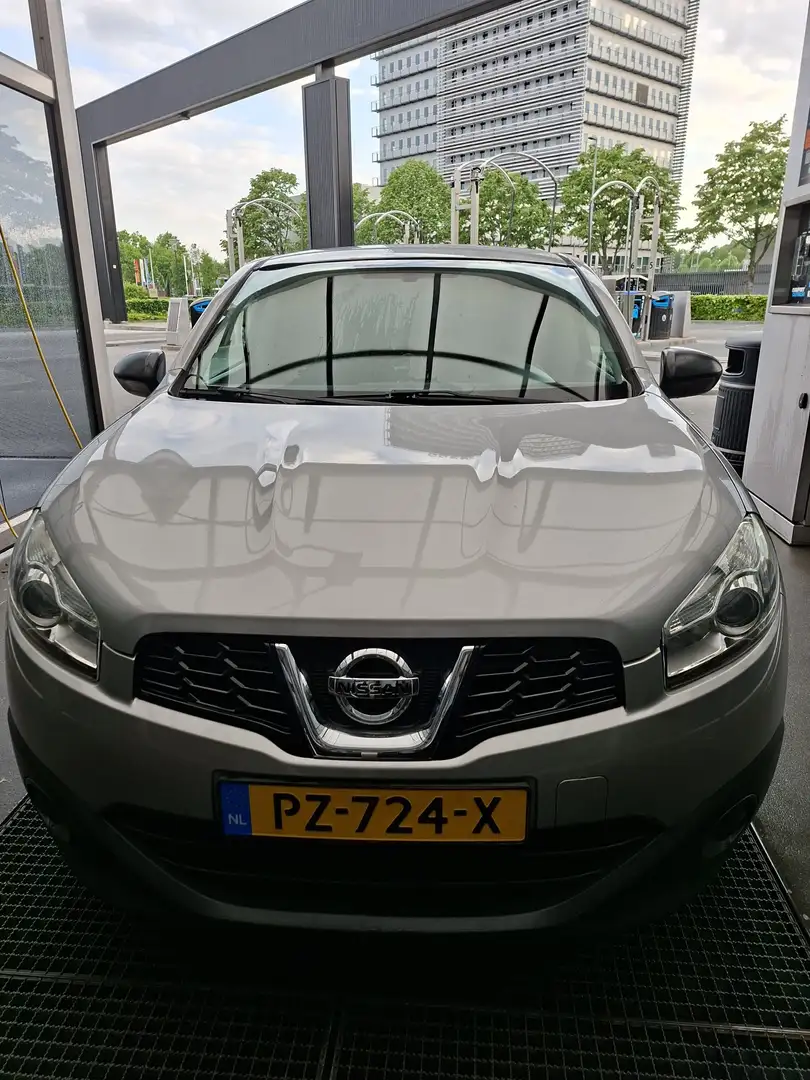Nissan Qashqai 1.6 Visia Plateado - 1