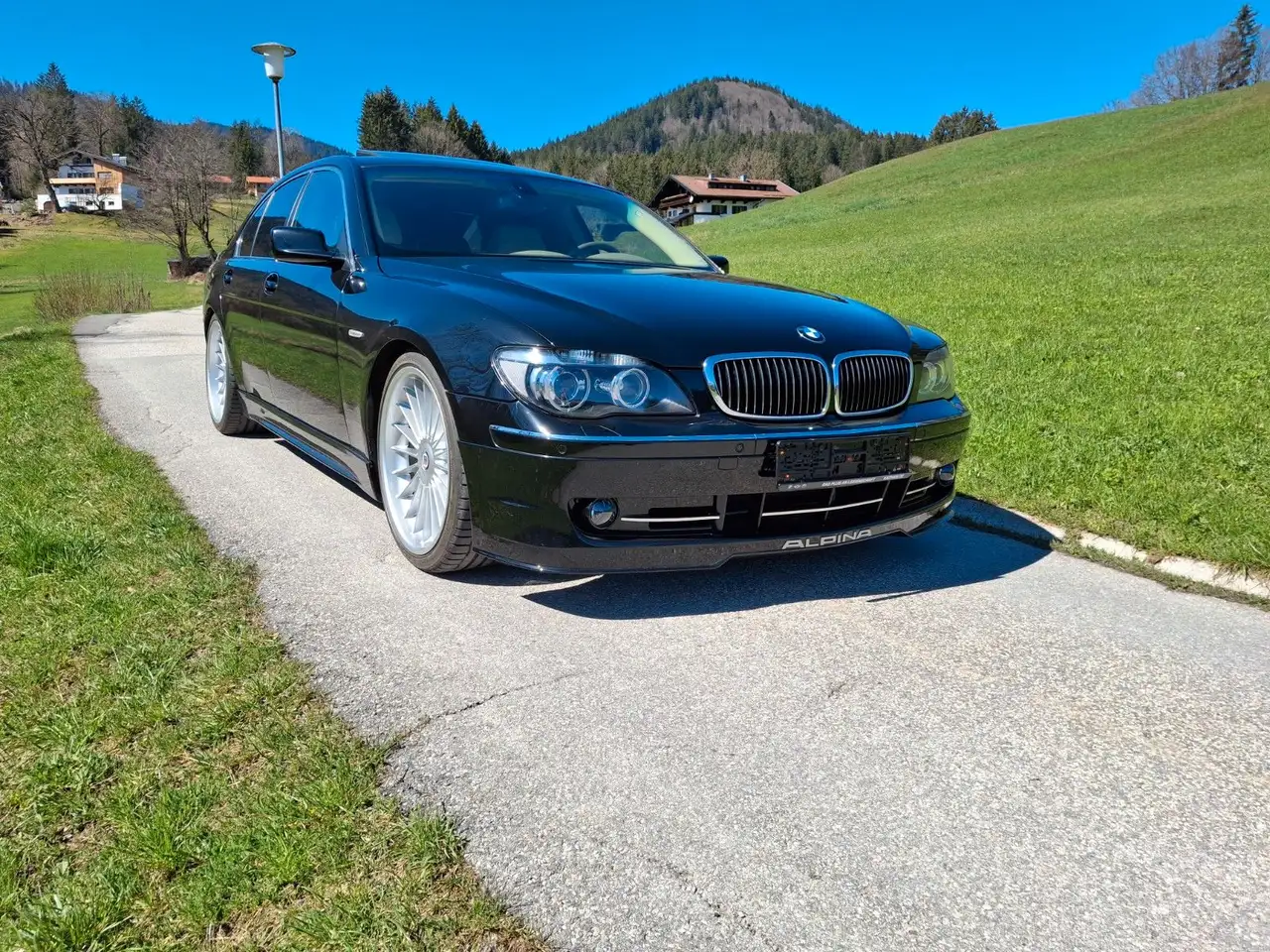 BMW 740