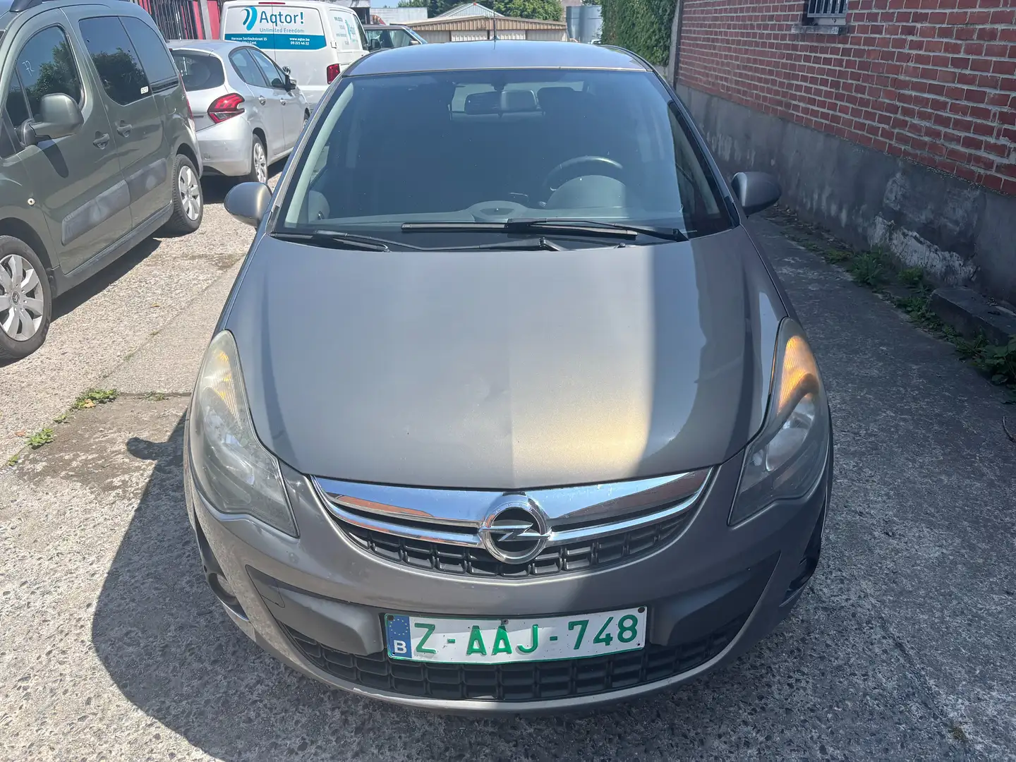 Opel Corsa 1.3 CDTi Brun - 1