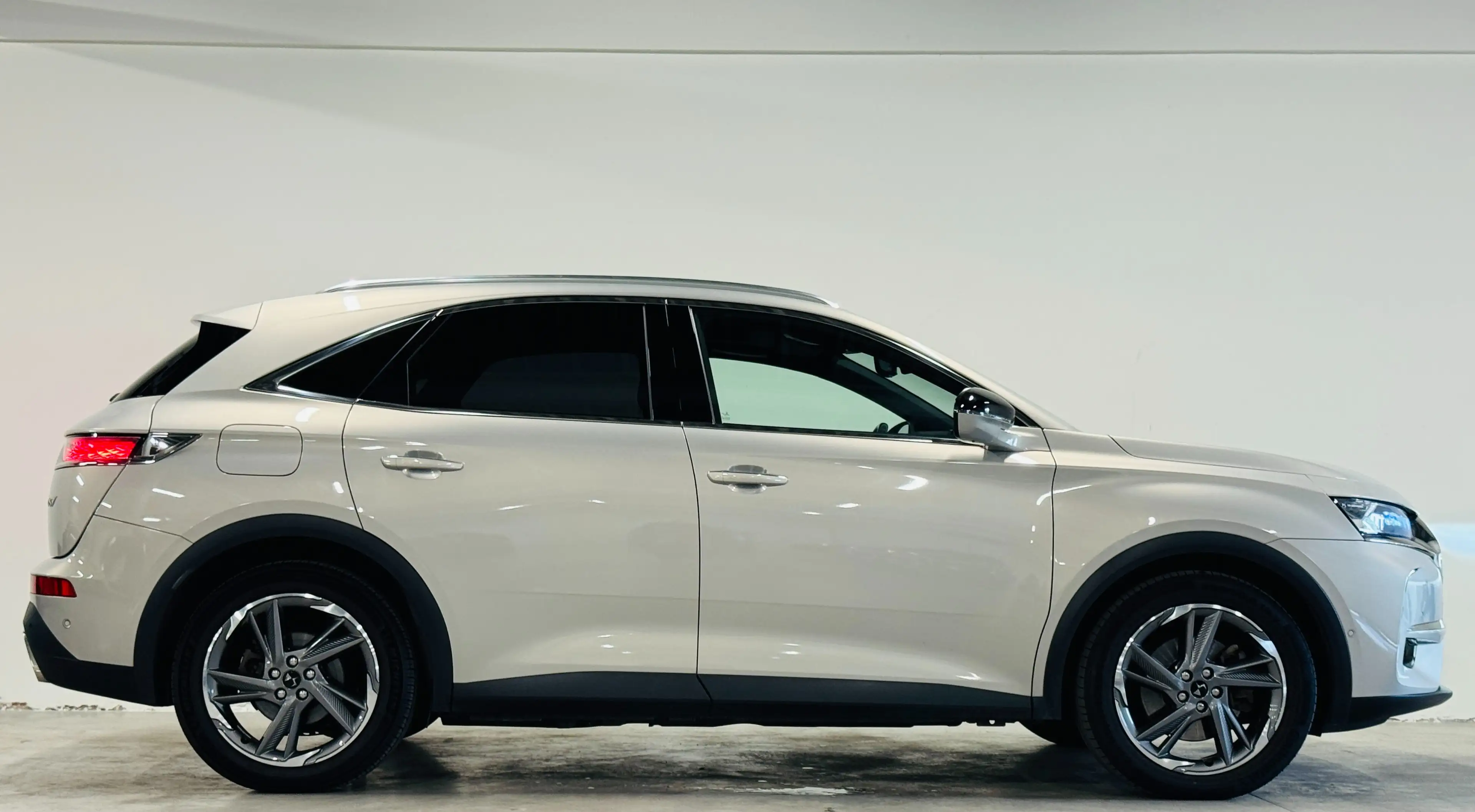 DS Automobiles DS 7 DS7 Crossback E-TENSE 4x4 OPERA — photo 5