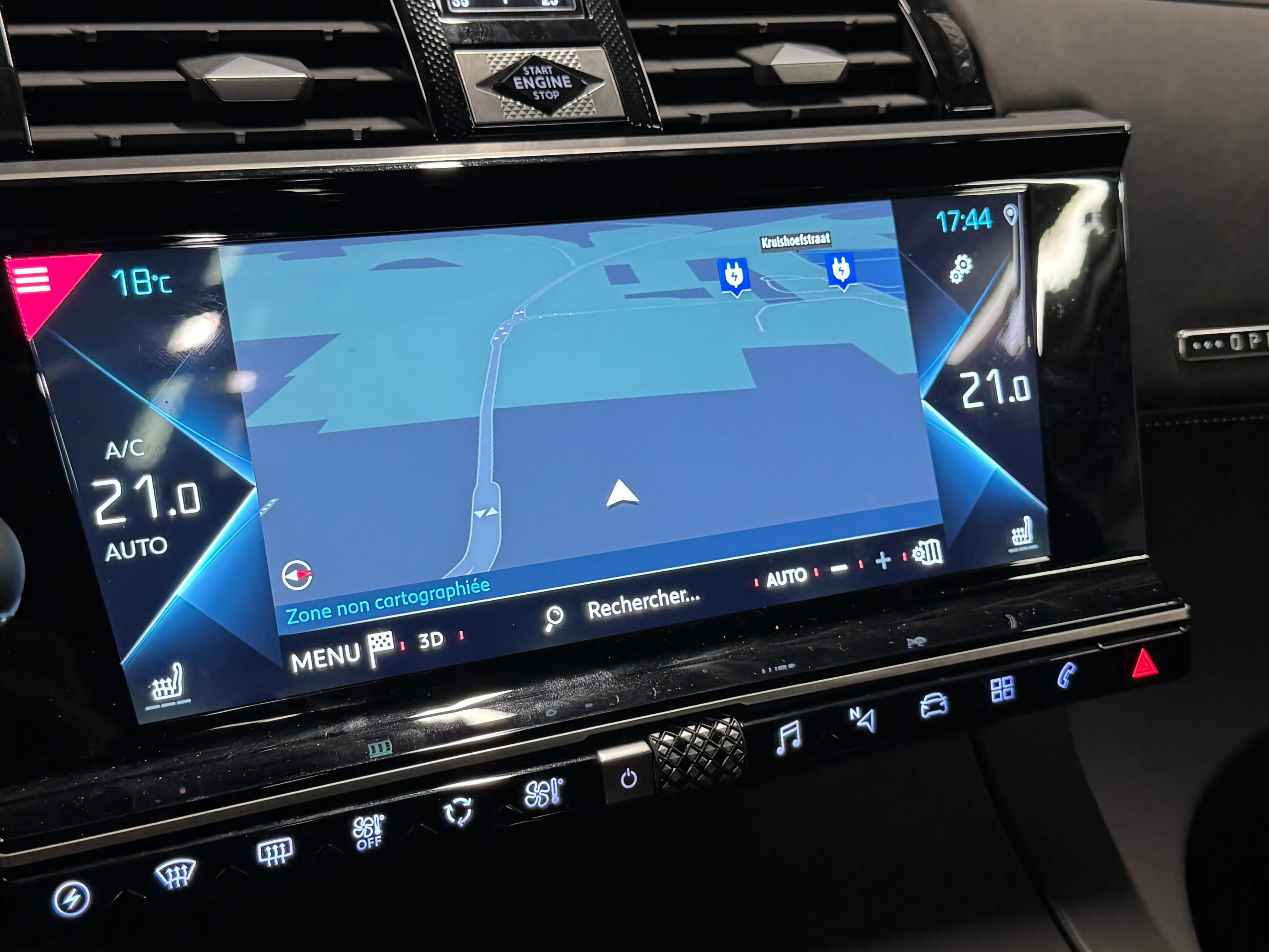 DS Automobiles DS 7 DS7 Crossback E-TENSE 4x4 OPERA — photo 13