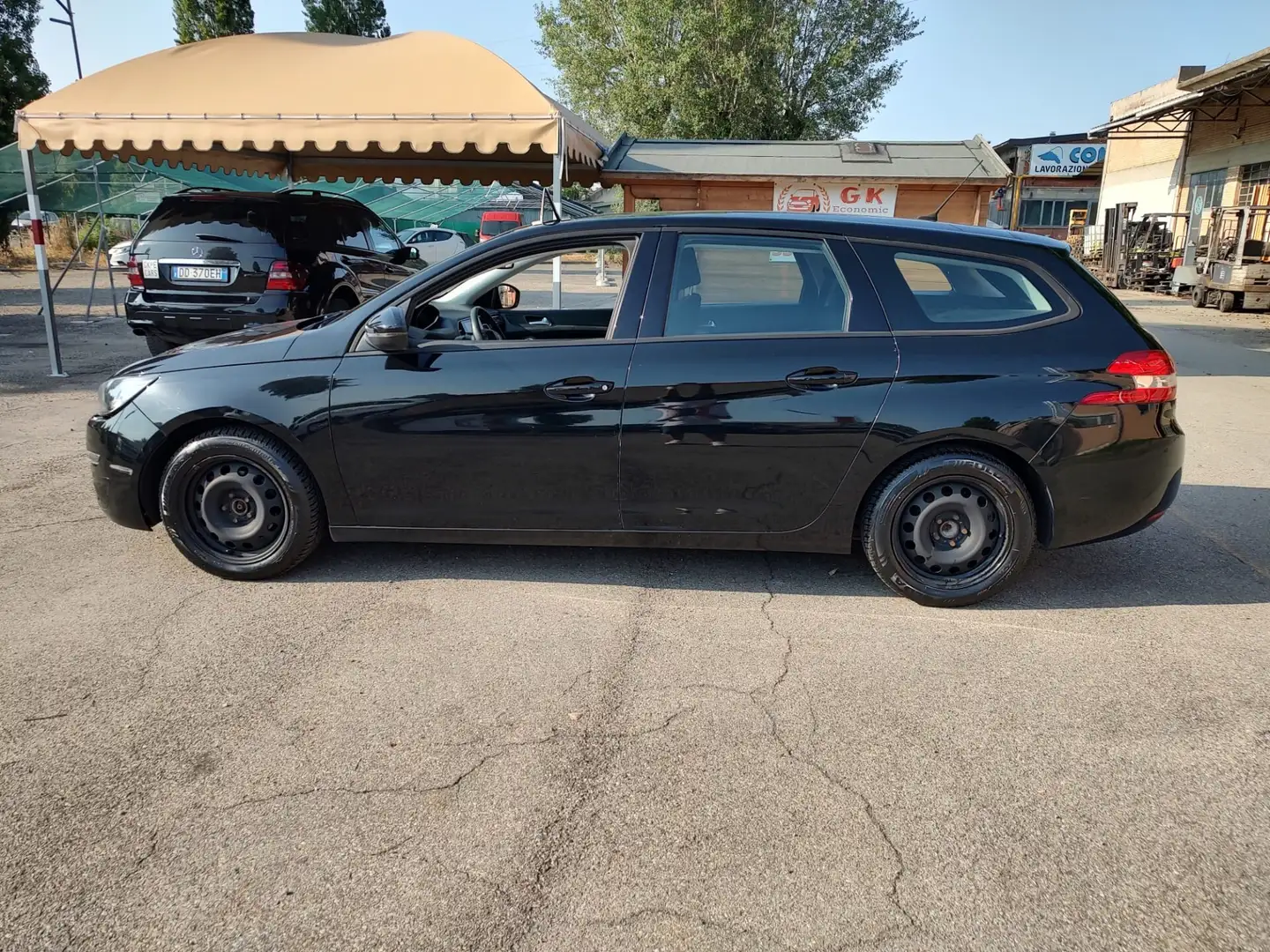 Peugeot 308 1.6 e-HDi 115 CV Stop&Start Allure Nero - 2