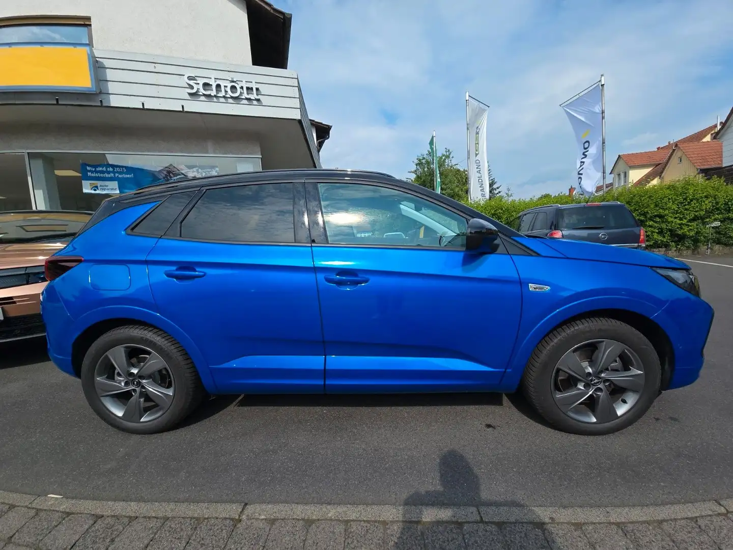 Opel Grandland X Grandland GSe PHEV 4x4/LED/360°/NAVI/AHK/KEYLESS Blau - 2