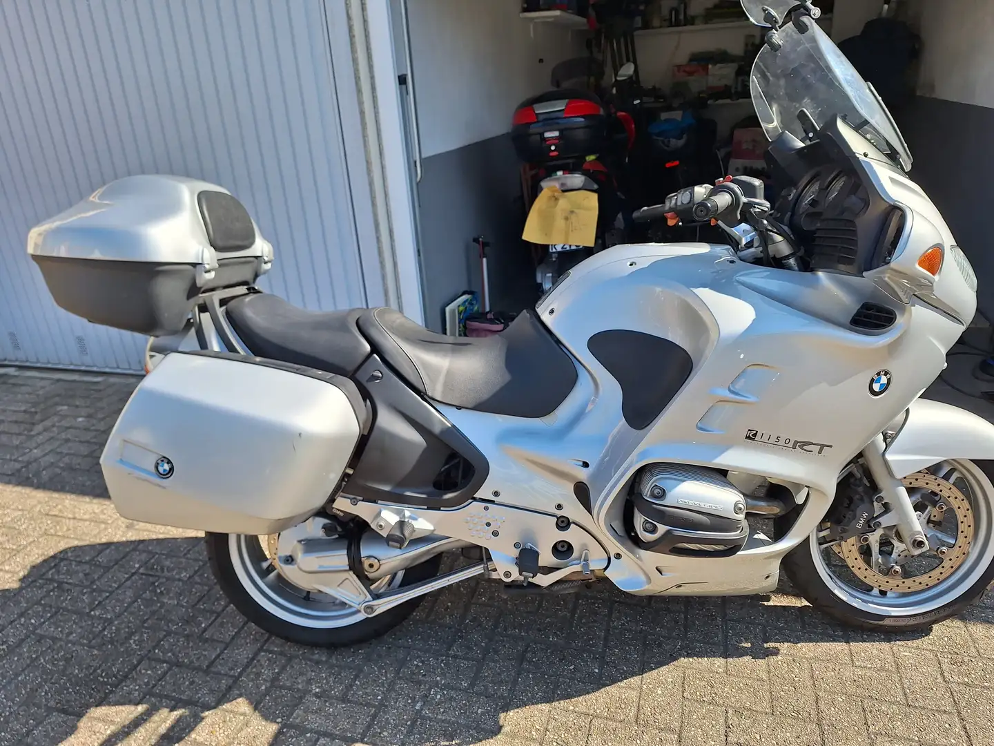 BMW R 1150 RT Stříbrná - 1