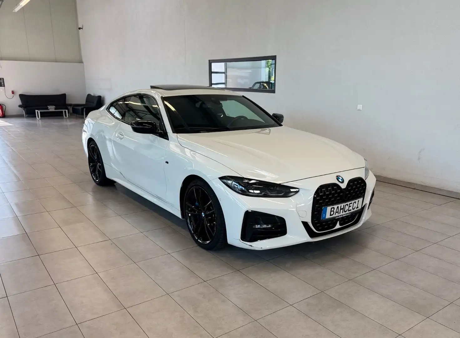 BMW 430 i Coupe M Sport*SAG*Komf*GSD*Diebstahlschaden Wit - 1