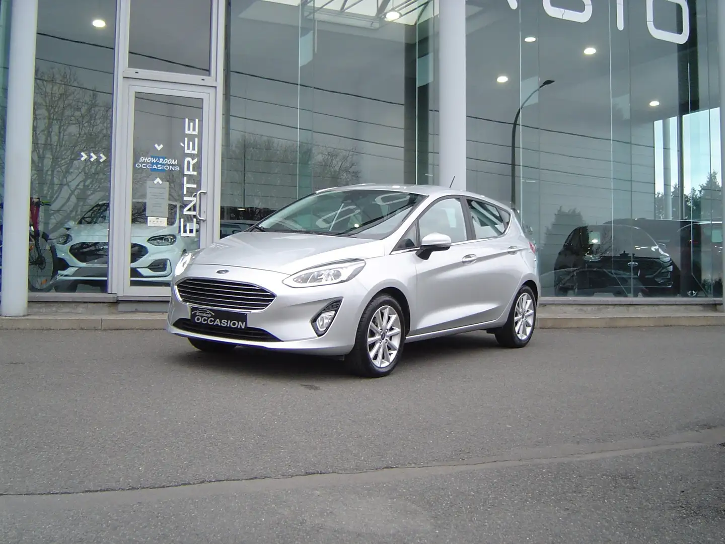 Ford Fiesta 1.1i Titanium (EU6.2) Gris - 1