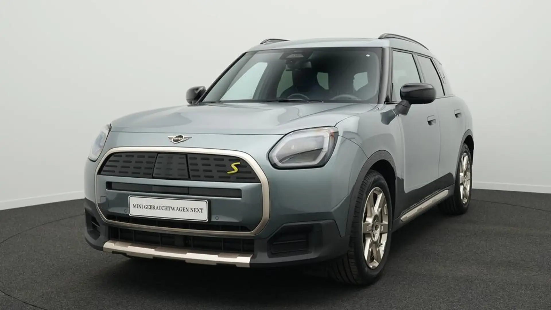 MINI Countryman SE All4 Favoured Trim Grün - 1
