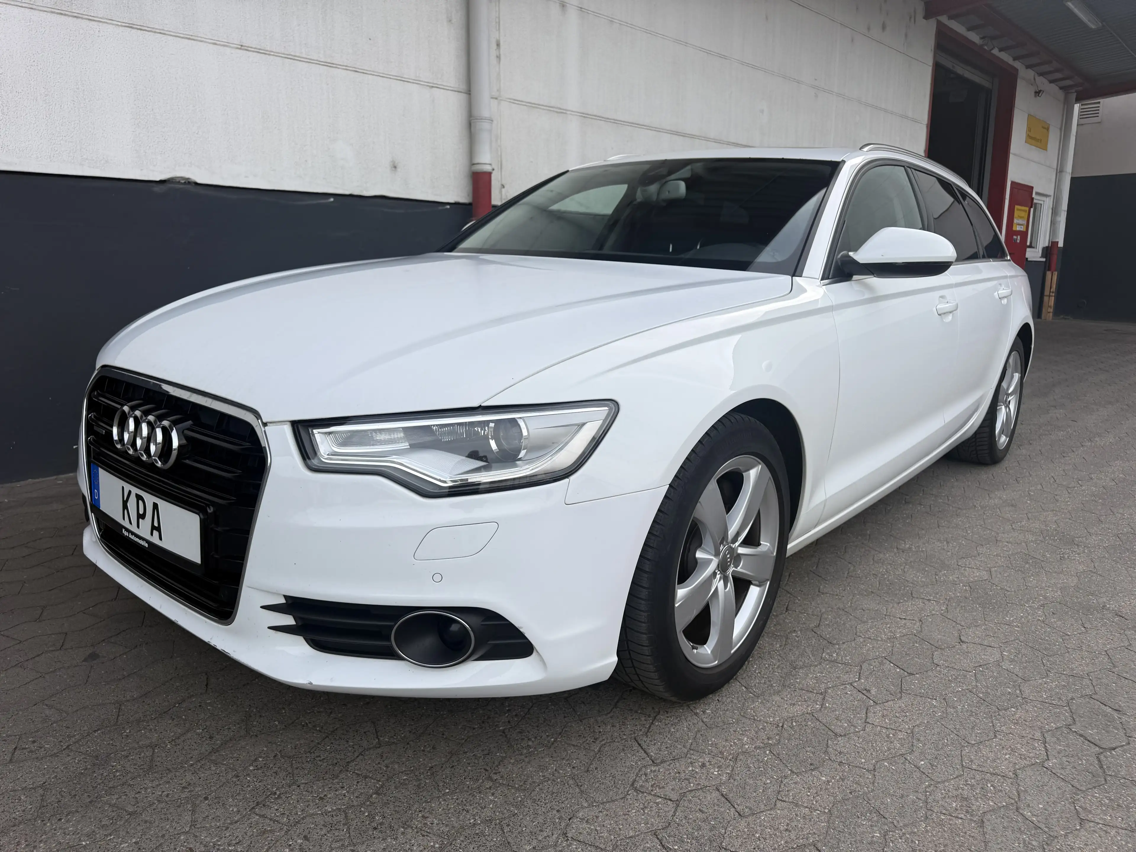 Audi A6 allroad quattro*3.0 TDI*Pano*Navi*Klima*Kamera*Leder*PDC
