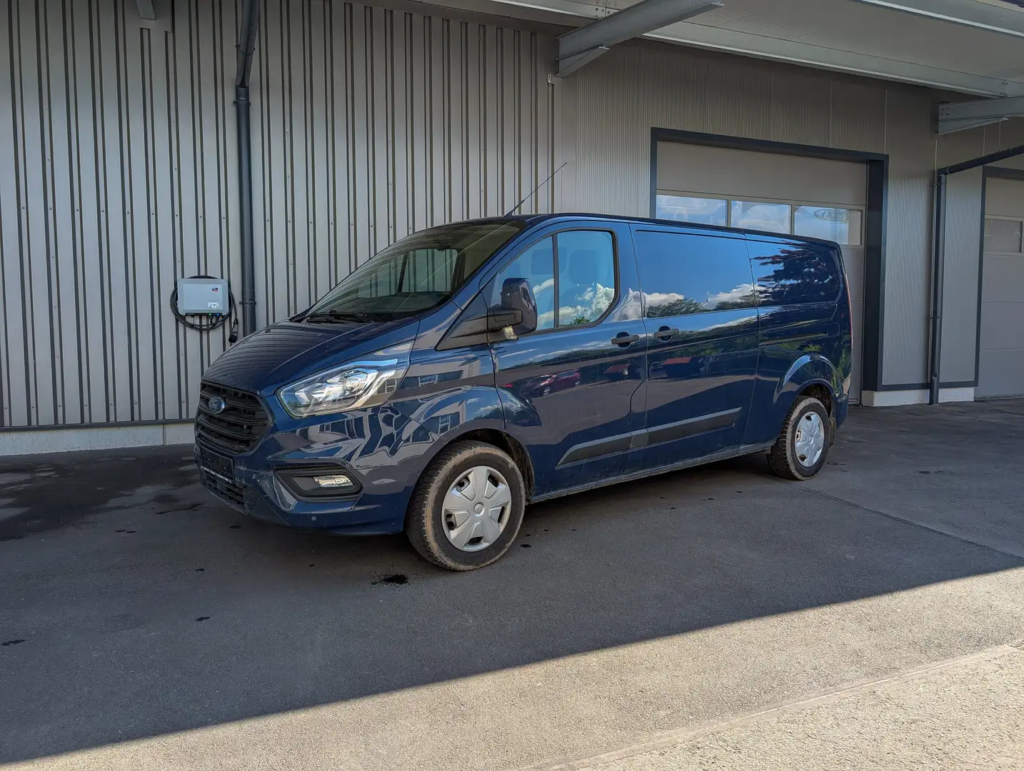 Ford Transit Custom 320L2 Trend Blauw - 1