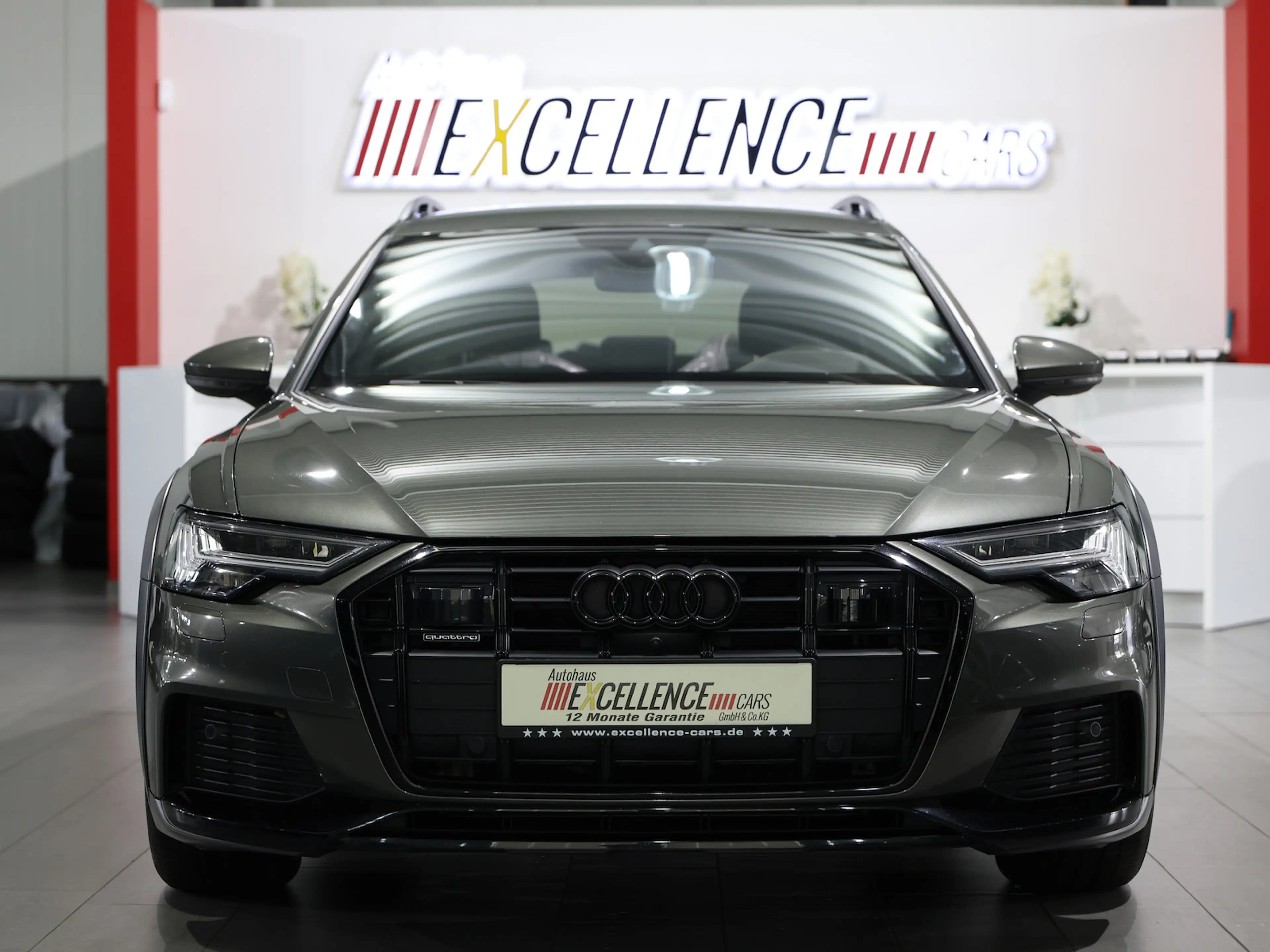 Audi A6 allroad 50 TDI INDIVIDUAL EXCLUSIVE BLACK — photo 6