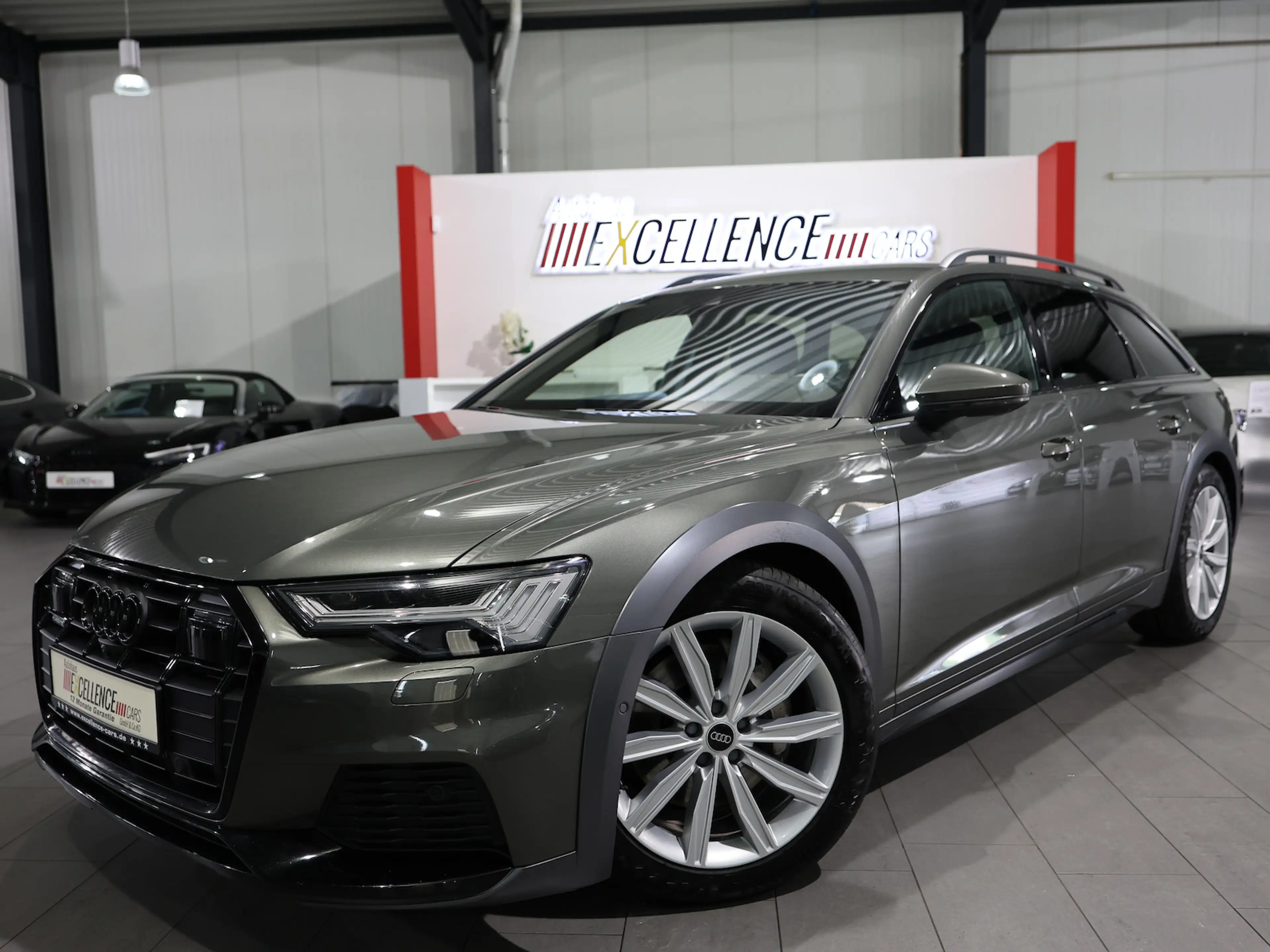 Audi A6 allroad 50 TDI INDIVIDUAL EXCLUSIVE BLACK — photo 4
