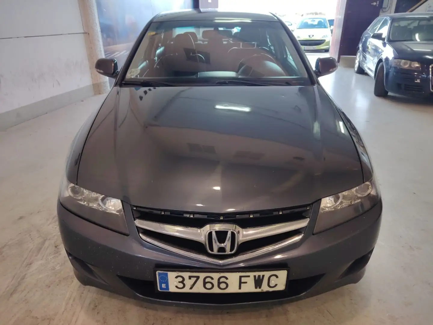 Honda Accord 2.2i-CTDi Sport Gris - 2