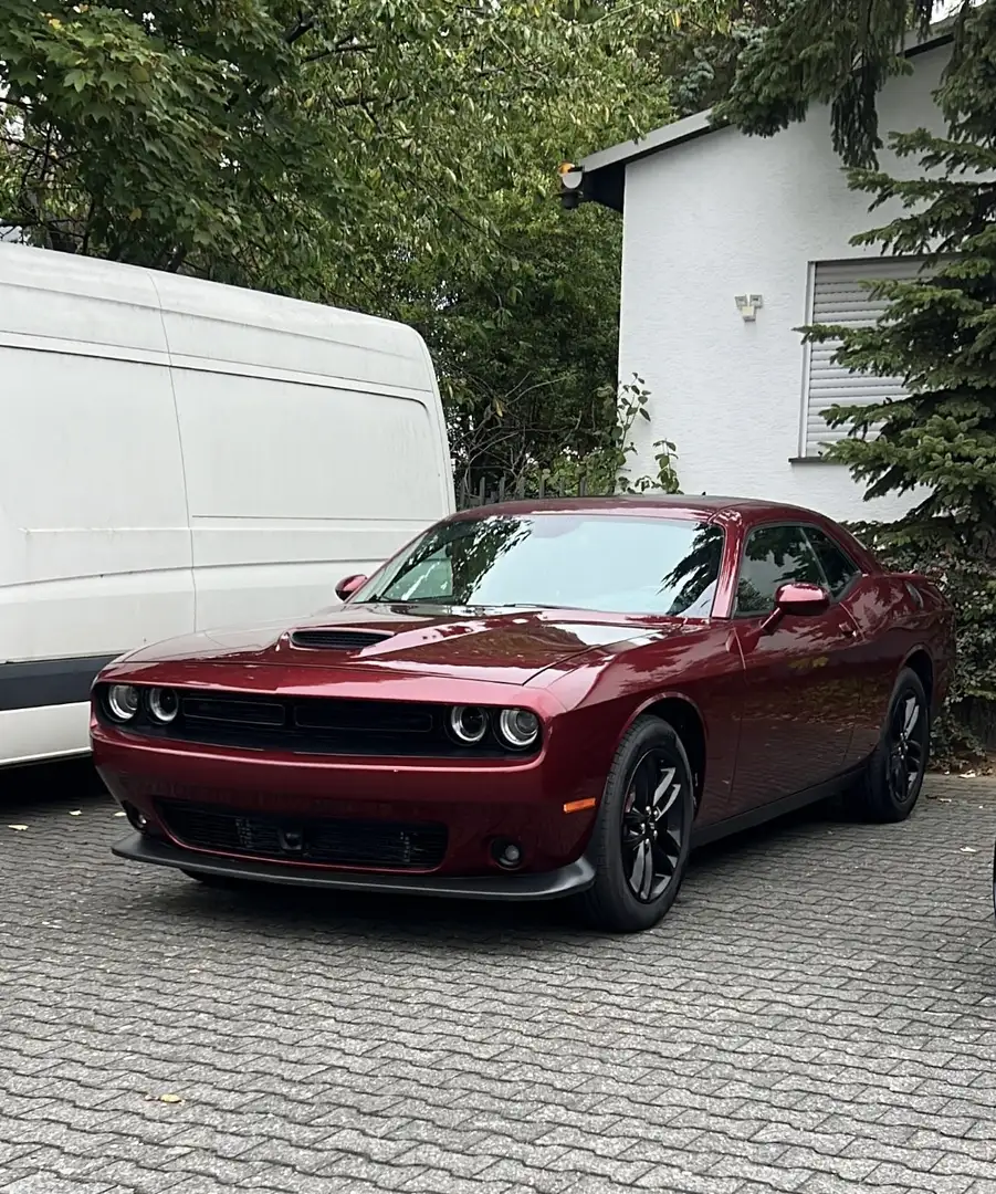 Dodge Challenger sxt gt - 1