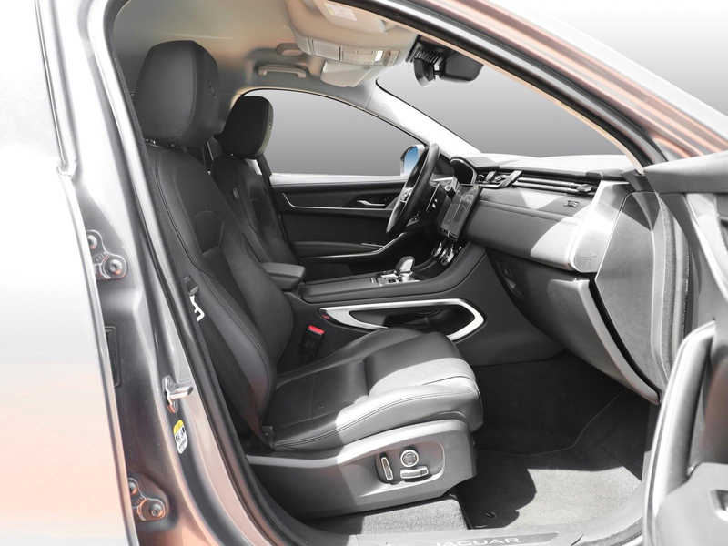 Jaguar F-Pace D165 AWD S NAVI PIVI KLIMA LEDER SHZ PDC — photo 3