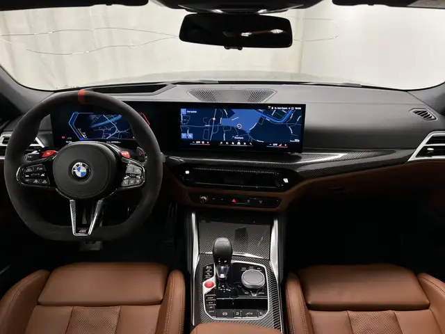 BMW M4 view 5
