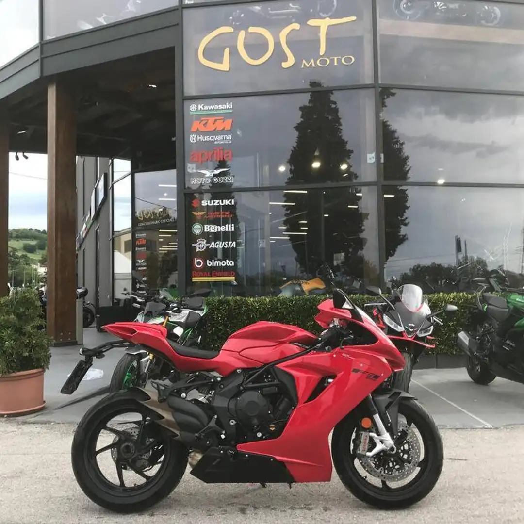 MV Agusta F3 - 1
