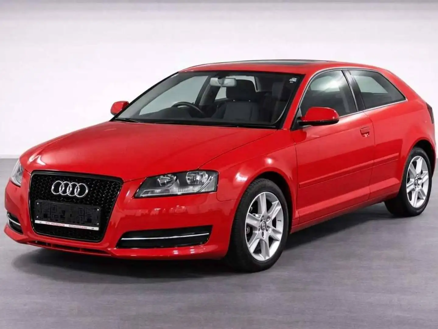 Audi A3 A3 1,2 TFSI Ambiente S-tronic Ambiente Rot - 1
