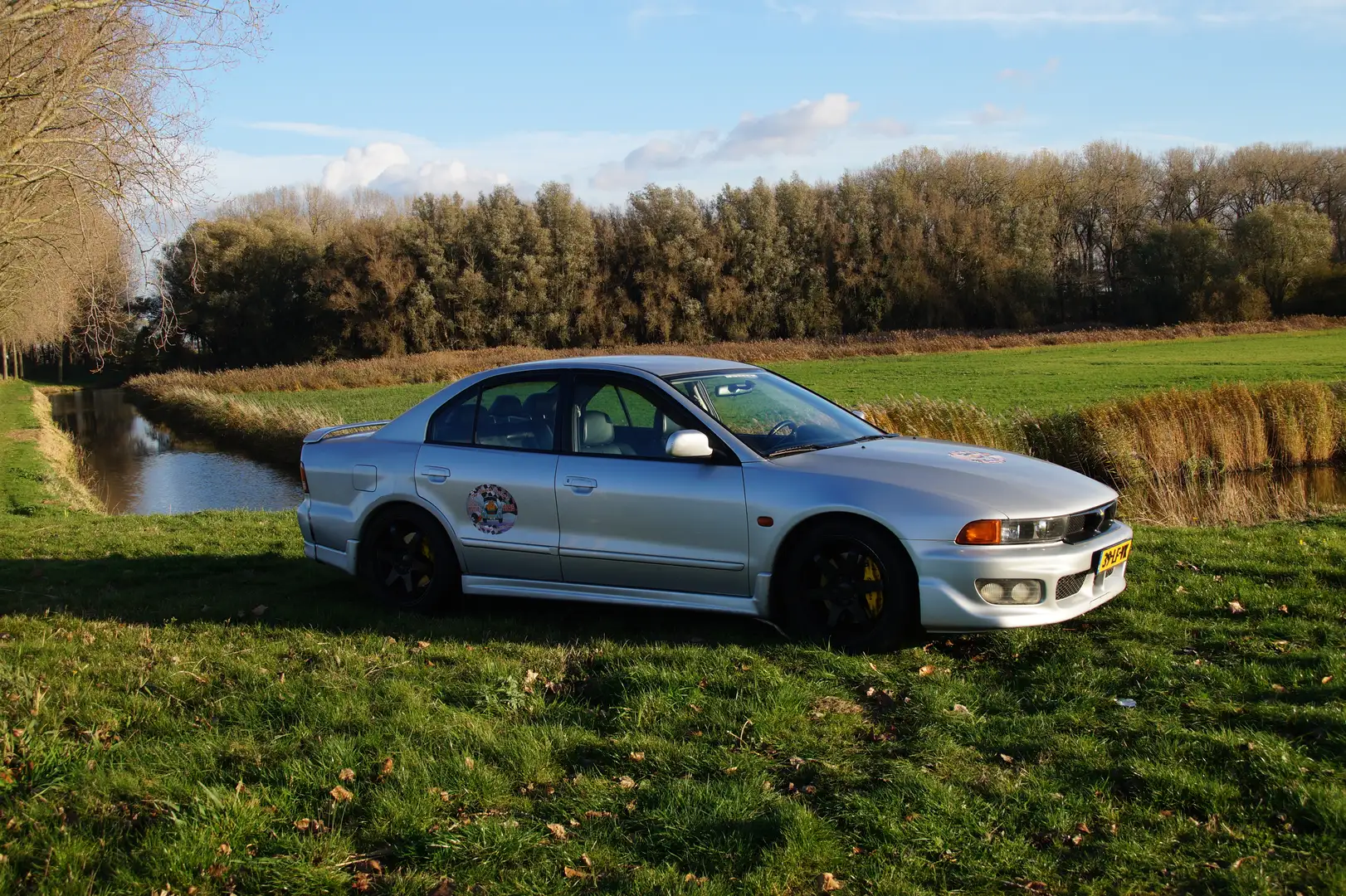 Mitsubishi Galant Galant 2.0 Comfort Silber - 2