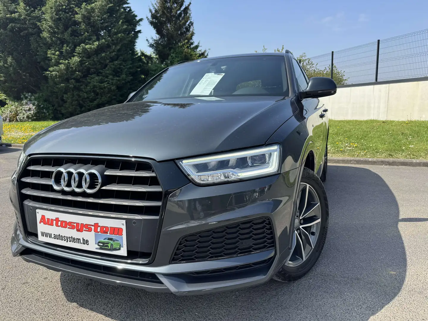 Audi Q3 1.4 TFSI S-Line*Garantie 1an*Carpass* Gris - 1