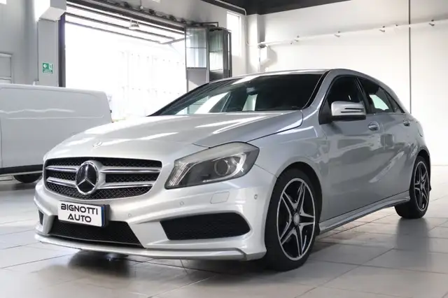 Mercedes-Benz A 180 CDI BlueEFFICIENCY Automatic Premium