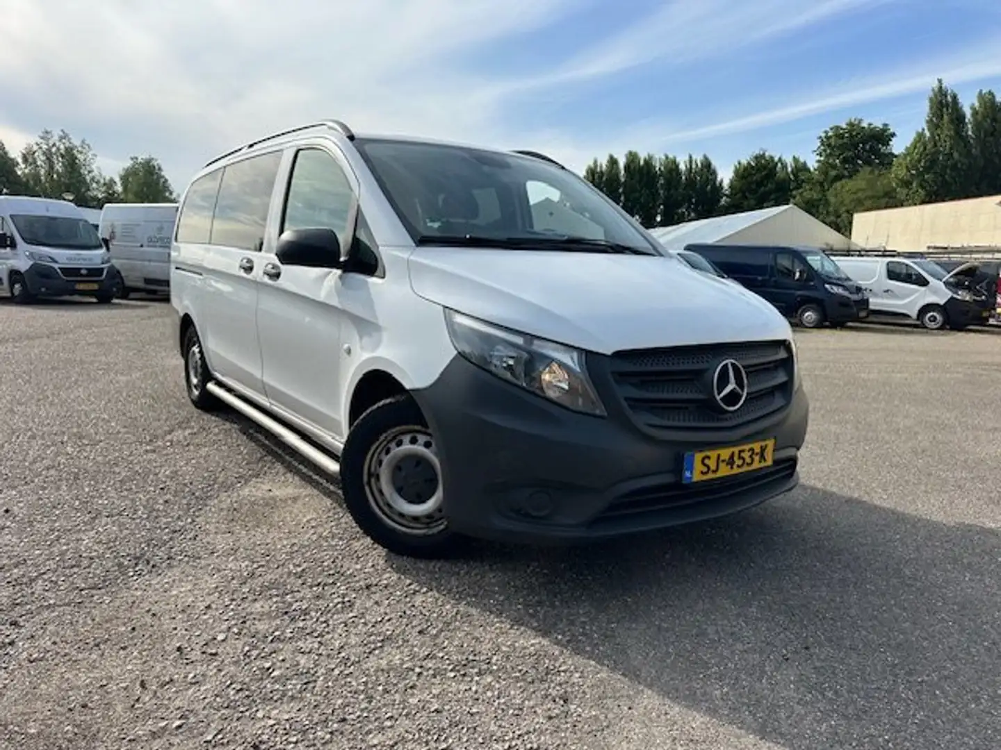 Mercedes-Benz V 116  Pro Lang TOURER 9 SEATS ! EXTRAS! 16900 EX-EX Wit - 2