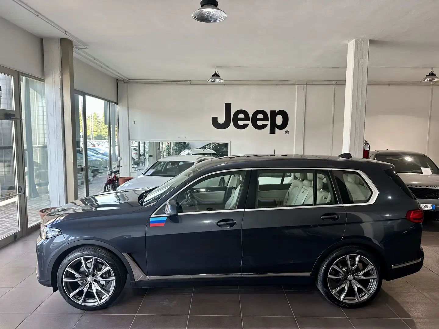 BMW X7 xdrive30d Individual Composition auto 7p.ti Blu/Azzurro - 2