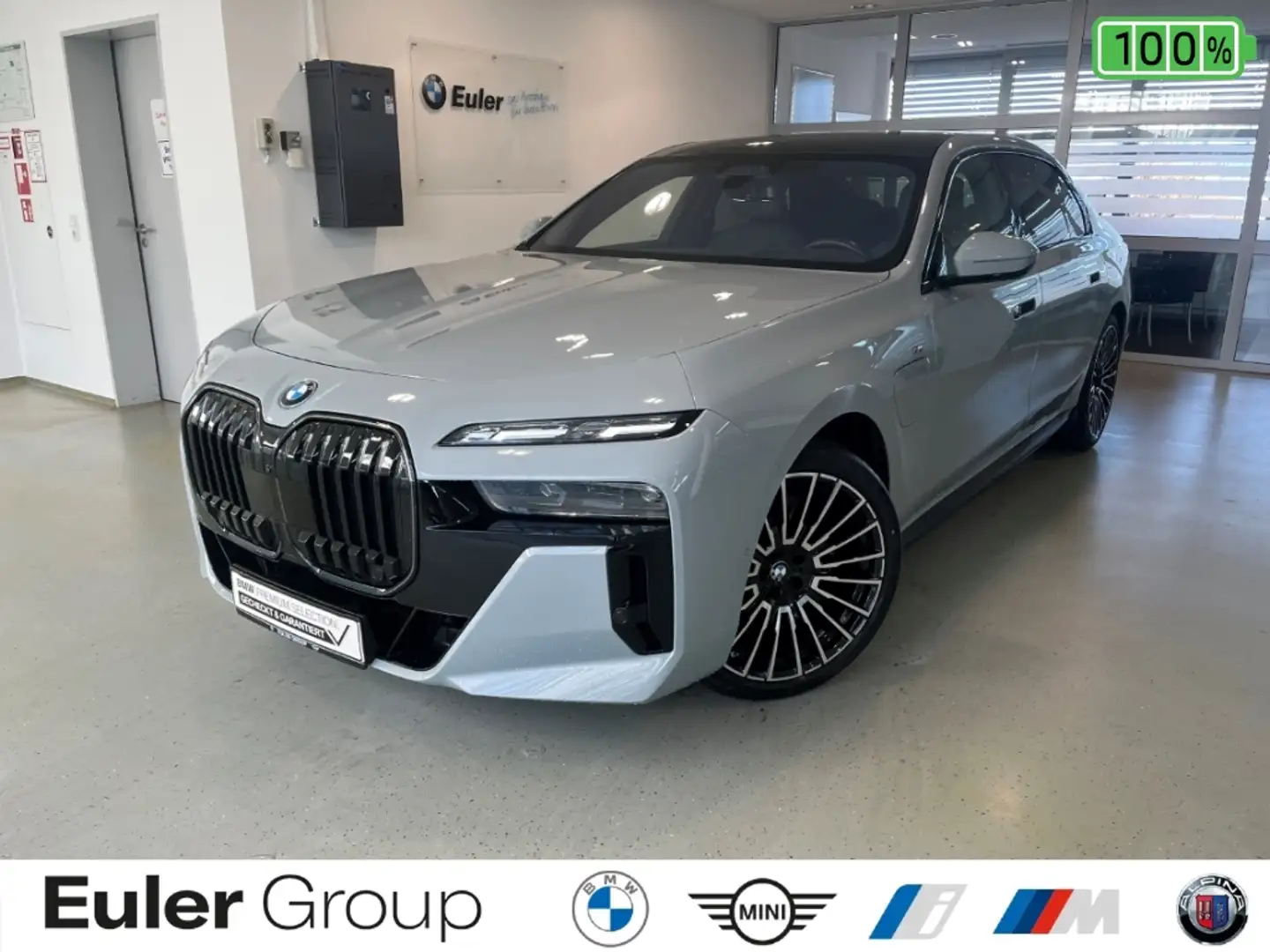 BMW 750 e xDrive M Sport Pro 21'' PanoSky Aktivlenk. Conno Gris - 1