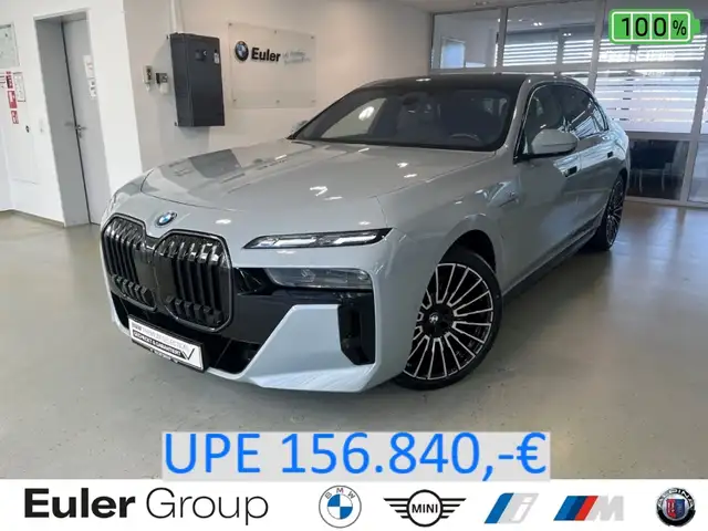 BMW 750 e xDrive M Sport Pro 21'' PanoSky Aktivlenk. Conno