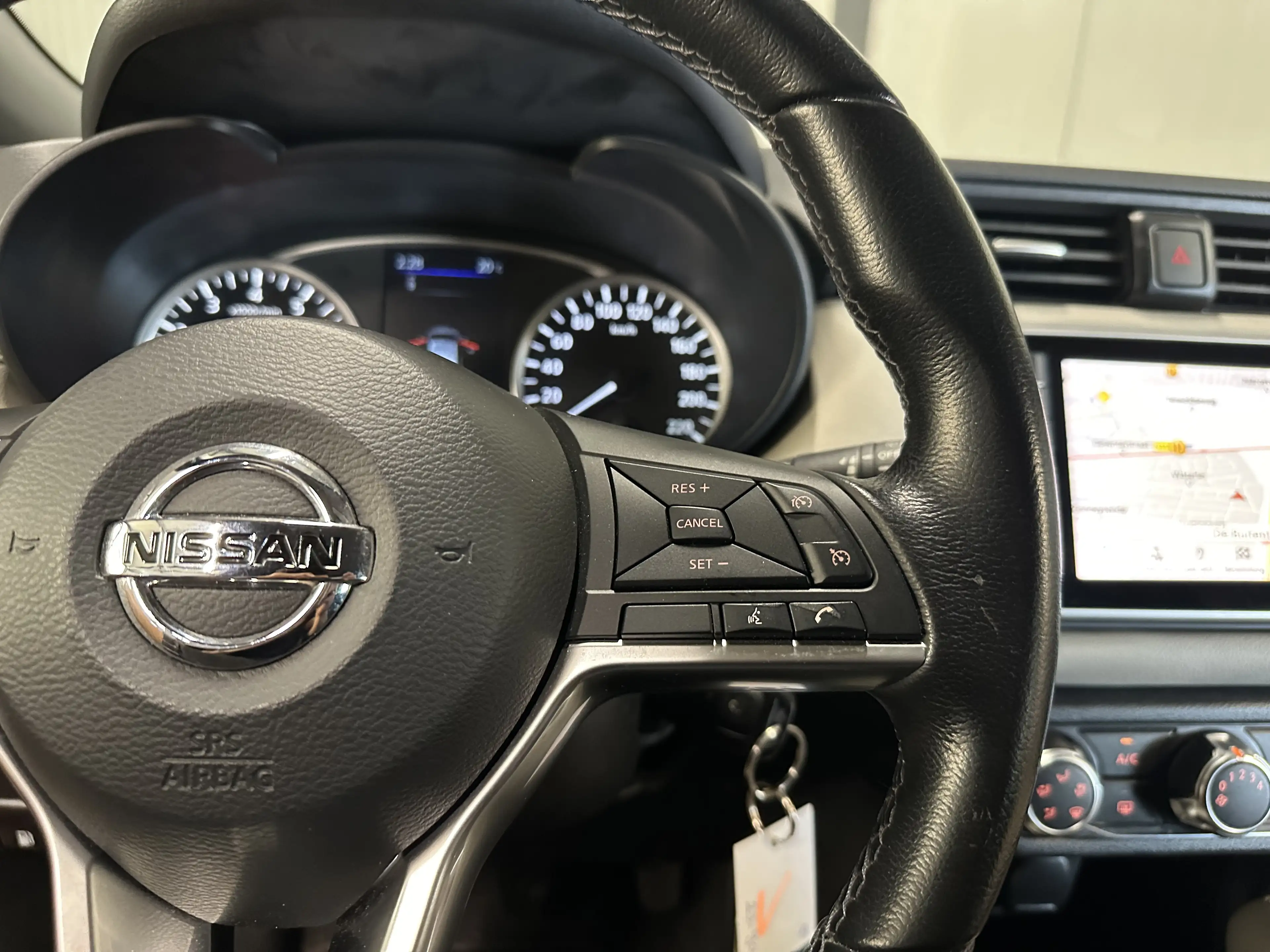 Nissan Micra 1.0 IG-T | N-Connecta 5-Drs | Airco | Cruise | Nav — photo 13
