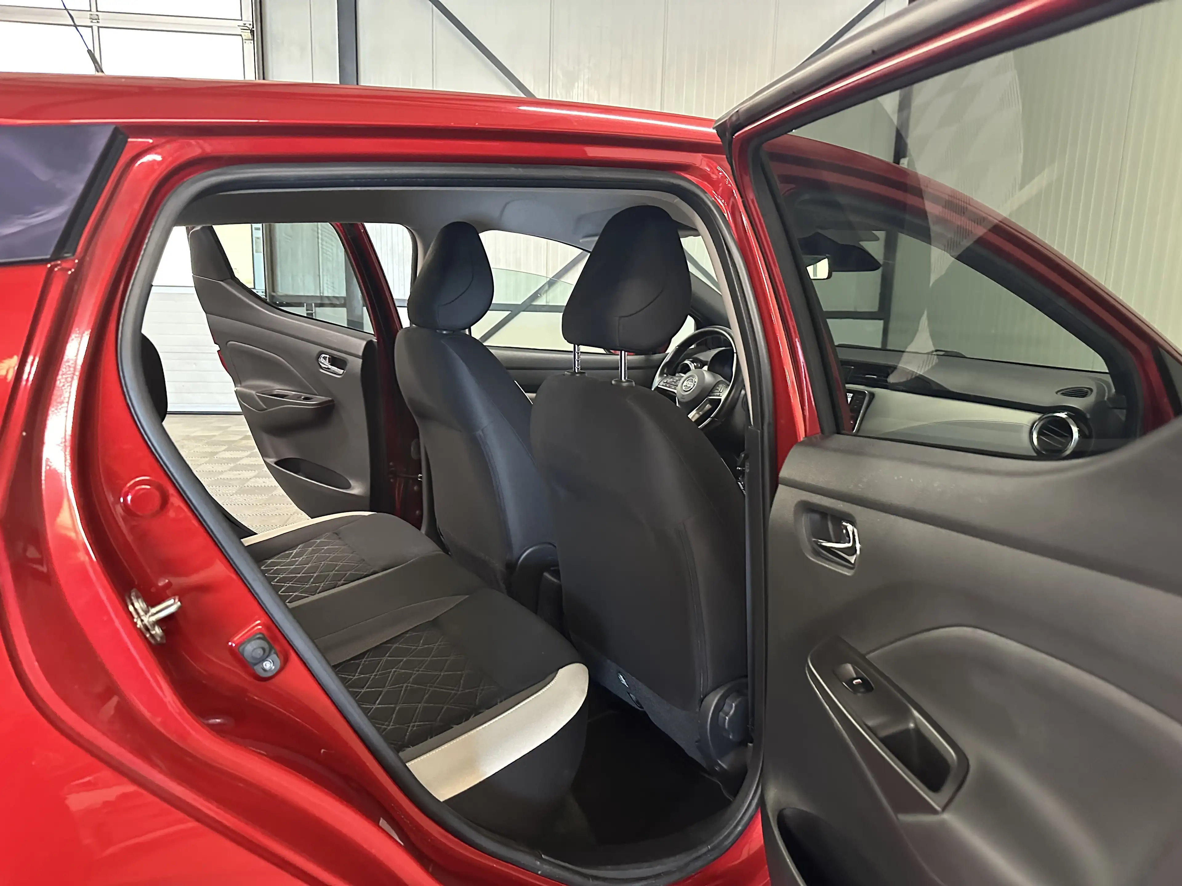 Nissan Micra 1.0 IG-T | N-Connecta 5-Drs | Airco | Cruise | Nav — photo 5