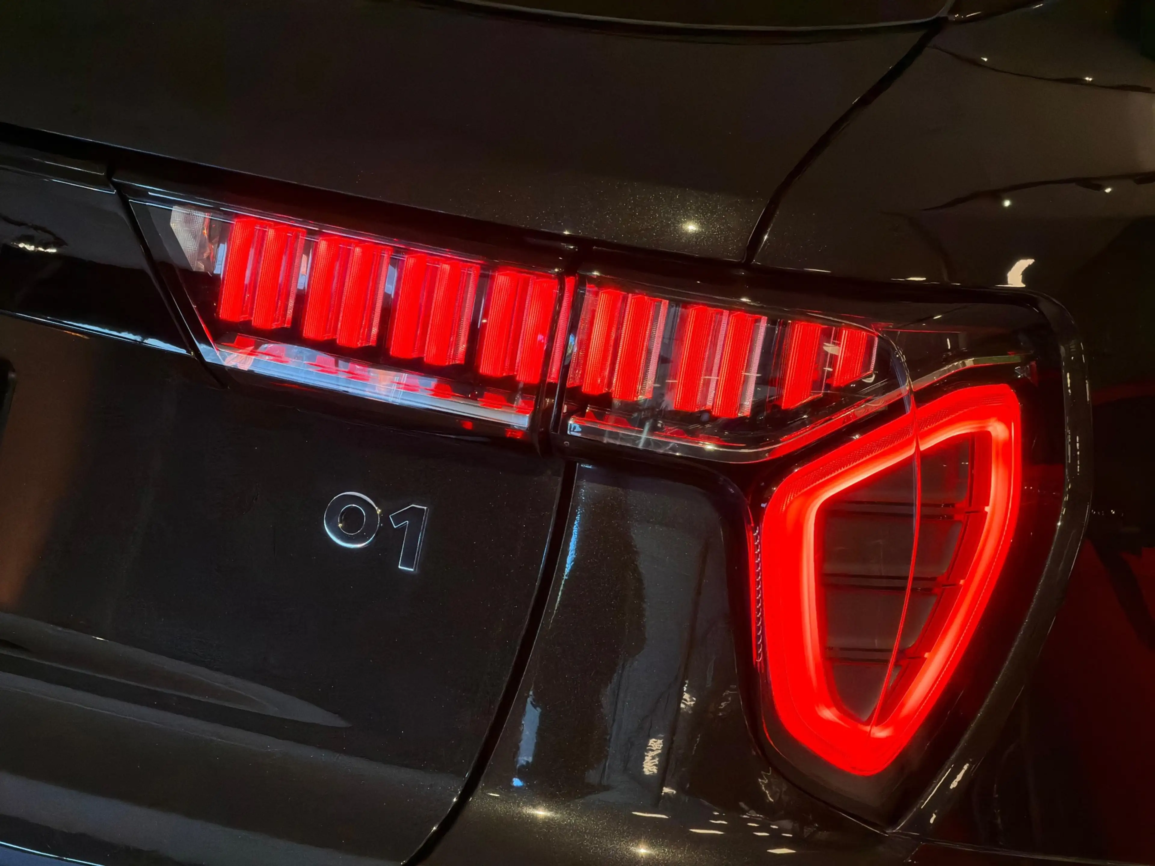 Lynk & Co 01 1.5 PHEV 261 PK |VIRTUAL|PANO|RAMVOL|PLUG-IN HYBRI — photo 14