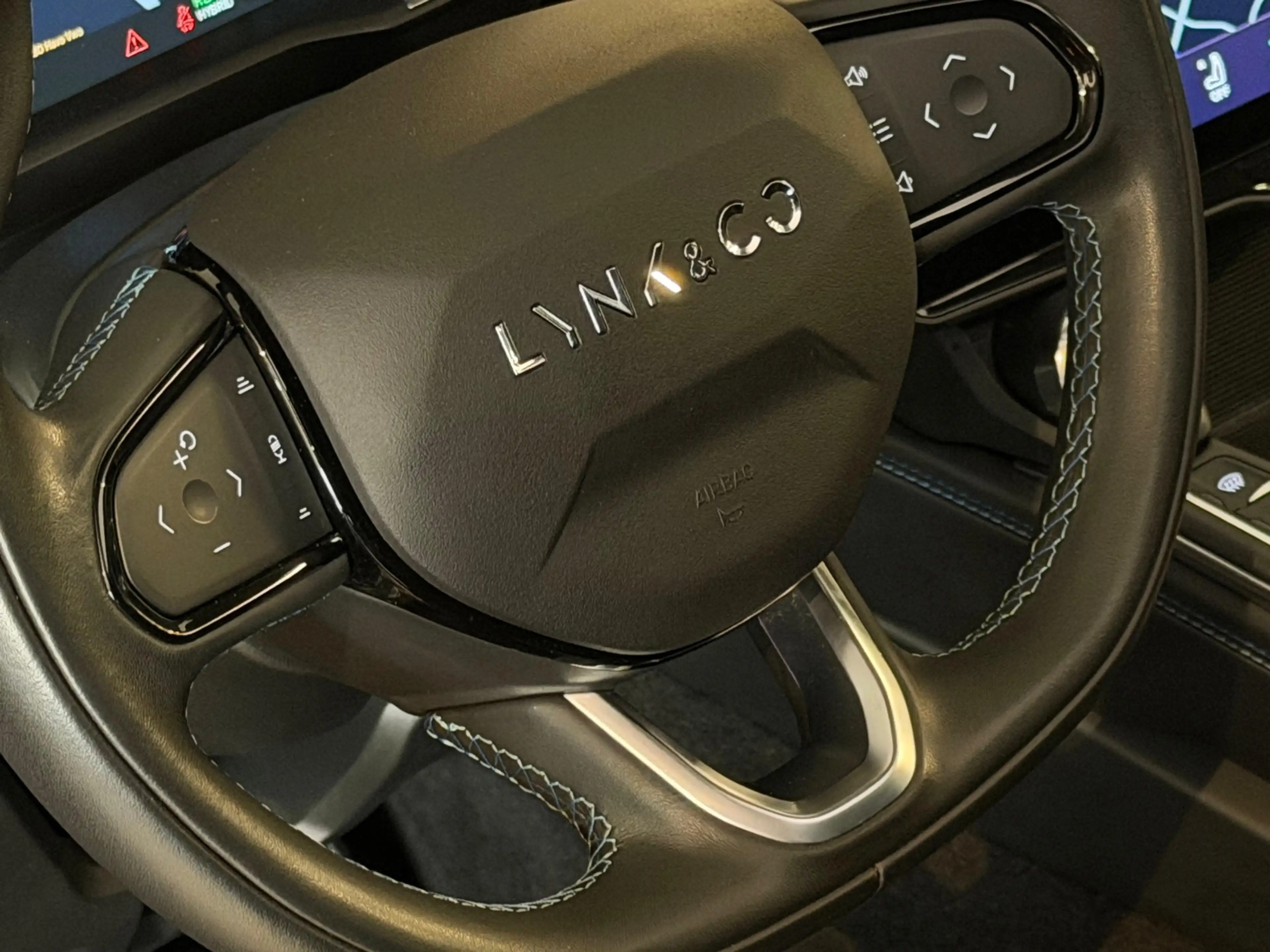 Lynk & Co 01 1.5 PHEV 261 PK |VIRTUAL|PANO|RAMVOL|PLUG-IN HYBRI — photo 41